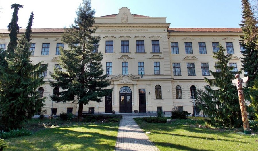 Sopron Botanical Garden , Hungary